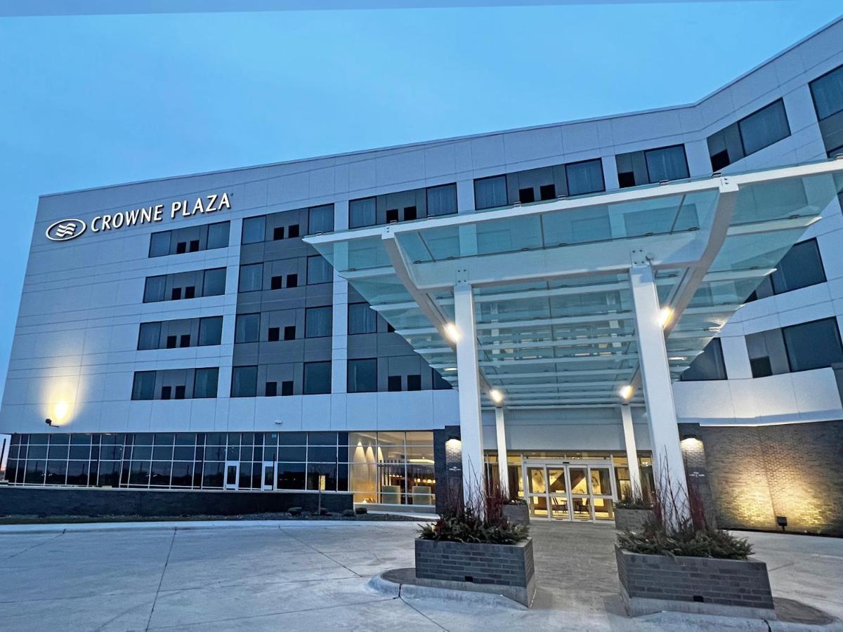 Crowne Plaza - Kearney By Ihg Hotel Exterior photo