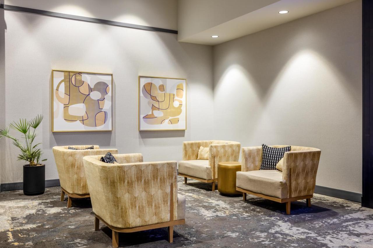 Crowne Plaza - Kearney By Ihg Hotel Exterior photo